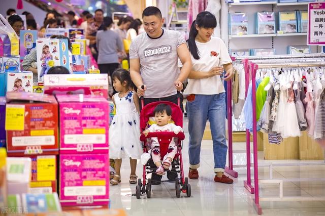 母婴店卖免费奶粉竟然盈利120万（实体店的营销手段）-佐帆副业网